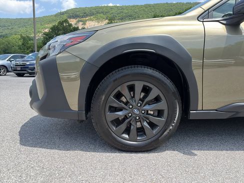 Certified 2024 Subaru Outback Onyx Edition AWD/4WD image 9