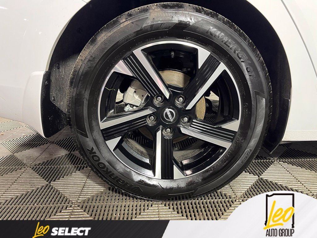 Used 2025 Nissan Sentra SV w/ All-Weather Package FWD image 30