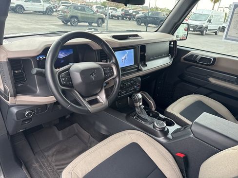 Used 2022 Ford Bronco Big Bend image 16