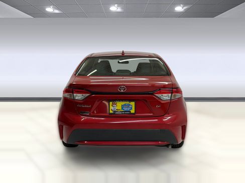 Used 2020 Toyota Corolla LE FWD image 8