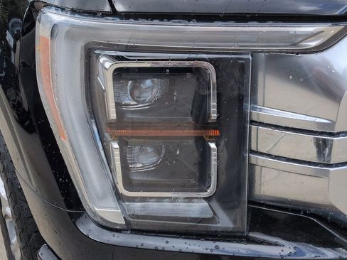 Used 2023 Ford F150 Platinum image 10