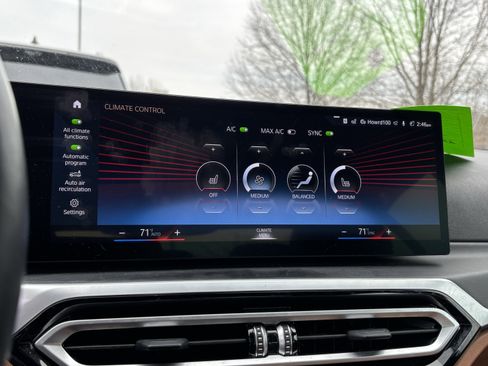 Used 2024 BMW 330i xDrive Sedan w/ Premium Package image 24