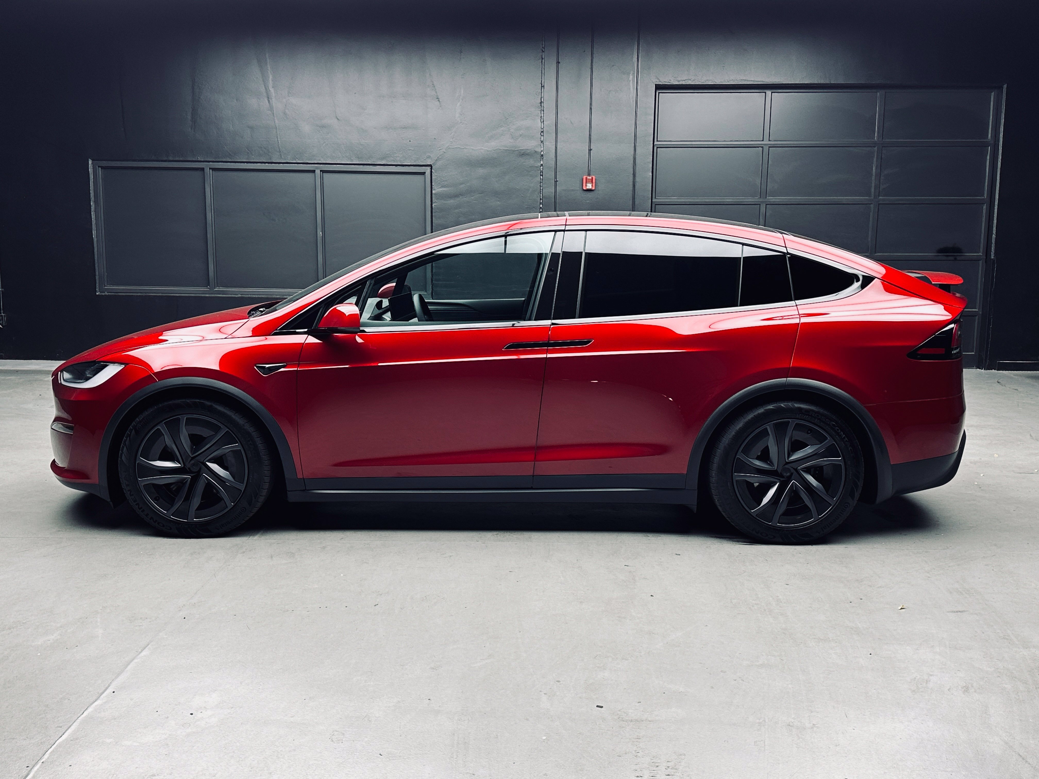 Used 2026 Tesla Model X AWD/4WD image 4