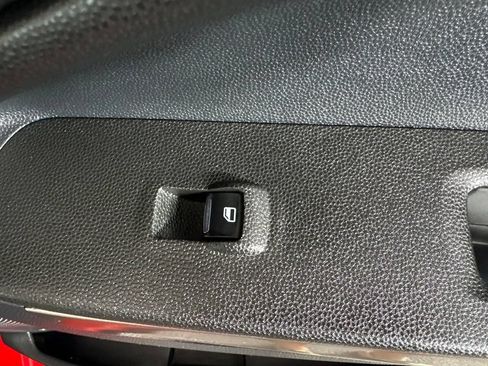 Used 2019 Ford EcoSport SE w/ SE Convenience Package AWD/4WD image 39