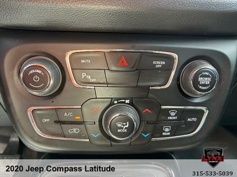 Used 2020 Jeep Compass Latitude AWD/4WD image 17