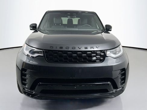 Certified 2025 Land Rover Discovery Dynamic SE image 2