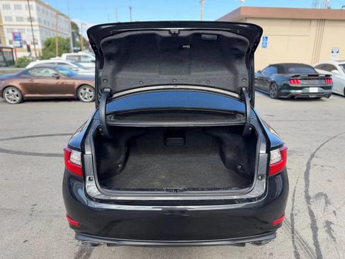 Used 2017 Lexus ES 350 FWD image 28