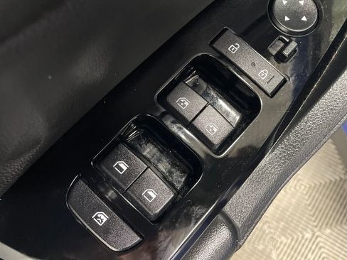 Used 2023 Kia Sportage EX image 17