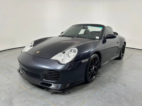 Used 2004 Porsche 911 Carrera 4 AWD/4WD image 32