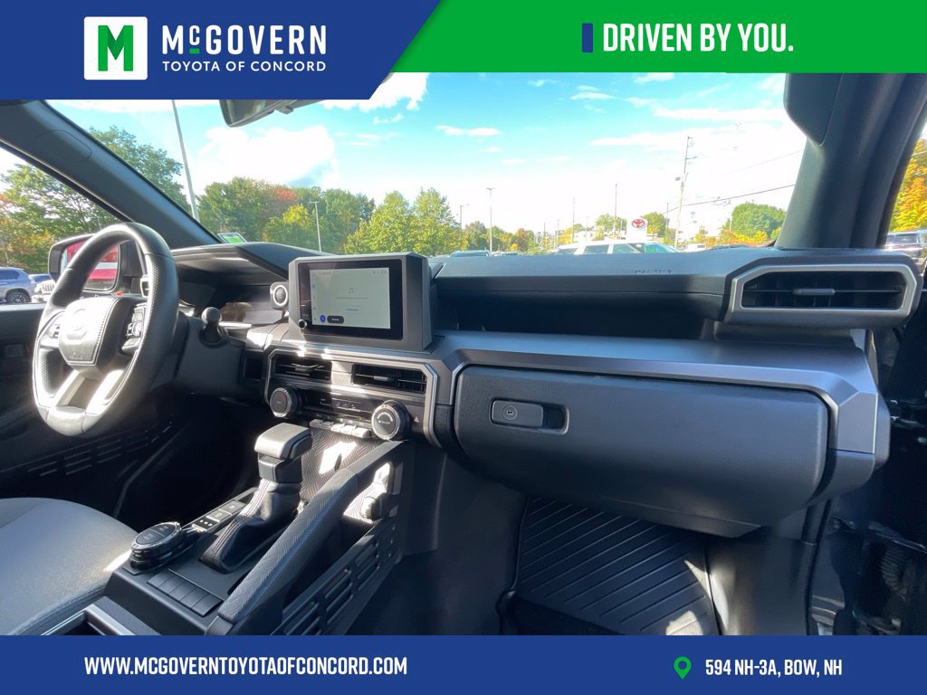 Used 2026 Toyota 4Runner SR5 AWD/4WD image 26