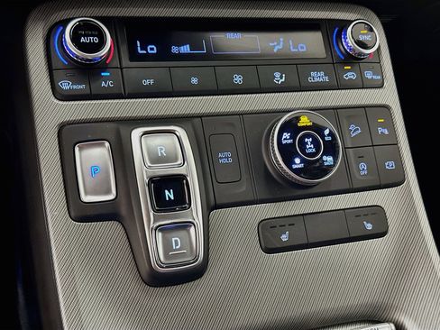 Used 2025 Hyundai Palisade SEL AWD/4WD image 25