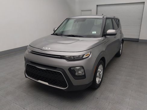 Used 2022 Kia Soul LX w/ Technology Package FWD image 15