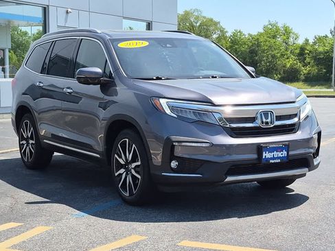 Used 2019 Honda Pilot Elite image 2