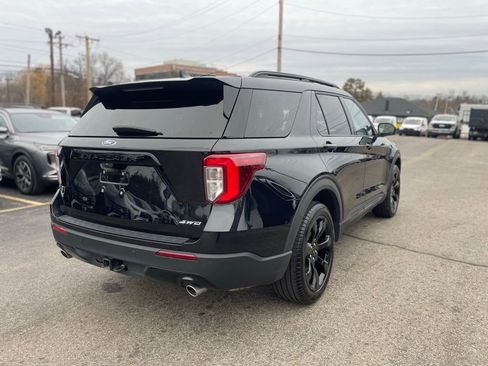 Used 2024 Ford Explorer ST-Line w/ Class IV Trailer Tow Package image 6