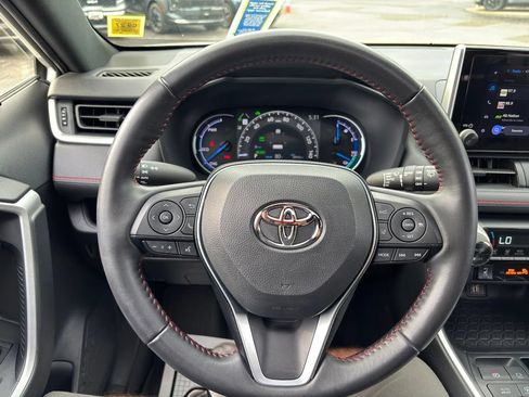 Used 2023 Toyota RAV4 SE w/ Weather & Moonroof Package AWD/4WD image 27