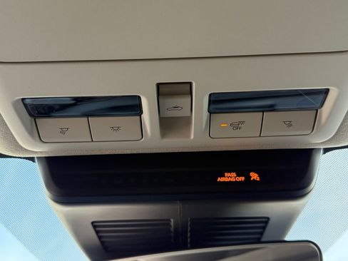 Certified 2025 MAZDA CX-30 AWD 2.5 S w/ Preferred Package image 20