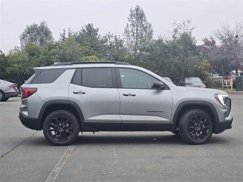 New 2026 GMC Terrain Elevation w/ Elevation Premium Package image 3