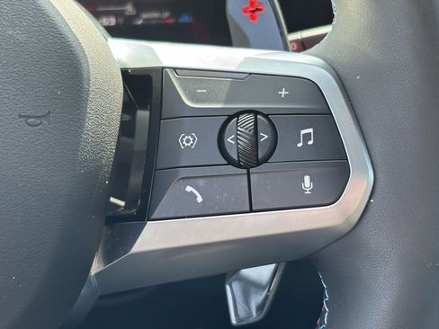 Used 2025 BMW X1 M35i image 20