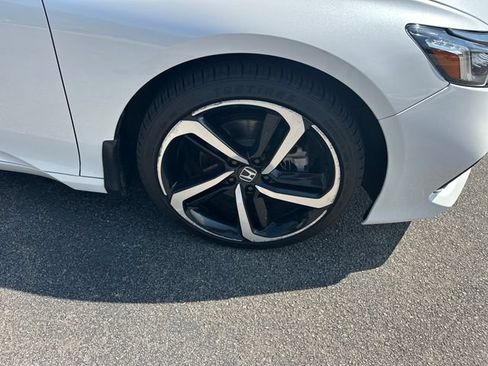 Used 2022 Honda Accord Sport image 24