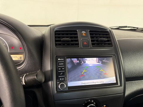 Used 2019 Nissan Versa S image 26