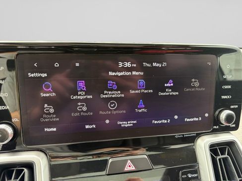 Certified 2023 Kia Sorento S w/ Panoramic Sunroof Package AWD/4WD image 21