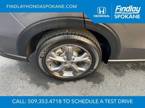 Used 2026 Honda HR-V LX image 5