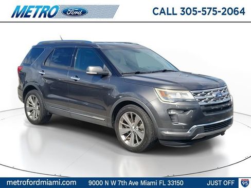 Used 2018 Ford Explorer Limited image 1
