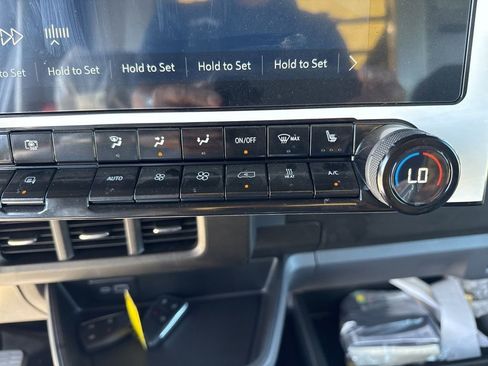 Used 2024 Chevrolet Brightdrop 600 w/ Battery Pack, Max Range AWD/4WD image 17