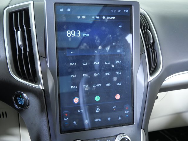 Certified 2023 Ford Edge Titanium AWD/4WD image 24