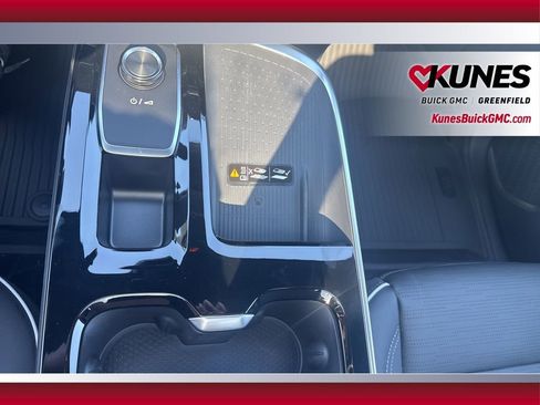 New 2026 Buick Enclave Sport Touring w/ Power Package AWD/4WD image 33
