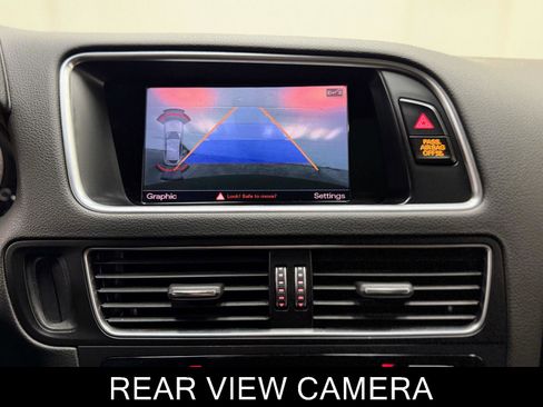 Used 2016 Audi Q5 2.0T Prestige image 28