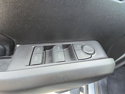 Used 2024 GMC Canyon Elevation w/ Convenience Package image 24