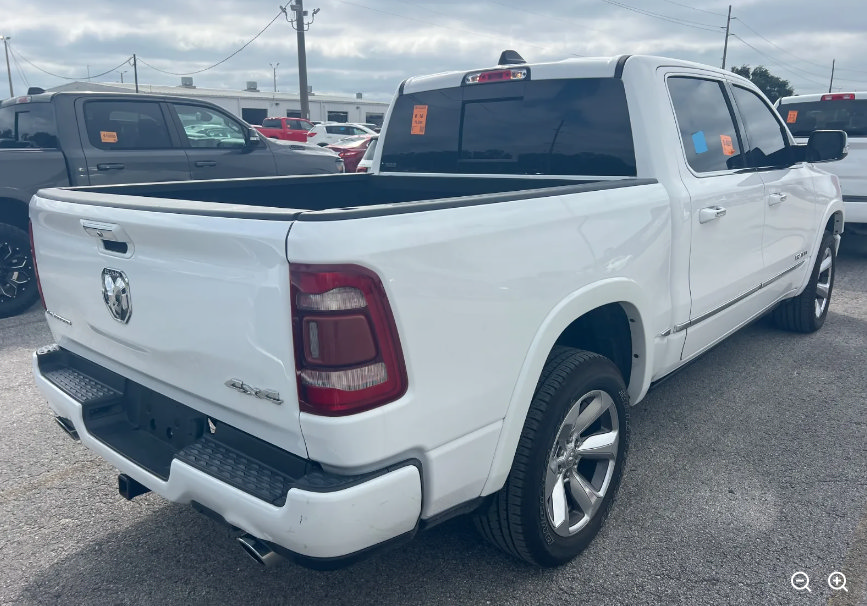 Used 2021 RAM 1500 Limited w/ Body Color Bumper Group AWD/4WD image 5