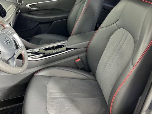 Used 2022 Hyundai Sonata SEL Plus w/ Preferred Accessory Package FWD image 12
