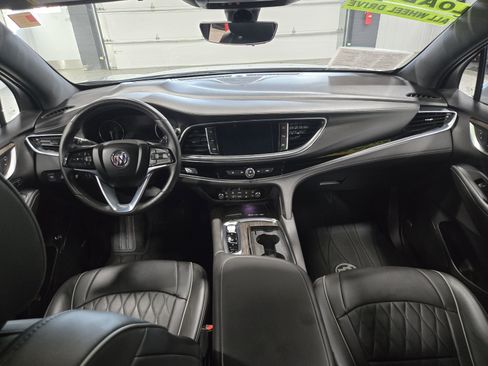 Certified 2024 Buick Enclave Avenir w/ Avenir Technology Package image 10