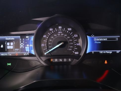 Used 2022 Ford Edge SE w/ Black Appearance Package AWD/4WD image 4