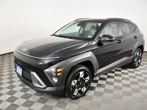 Used 2025 Hyundai Kona SEL AWD/4WD image 10