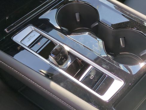 New 2026 Volkswagen Atlas SEL image 15