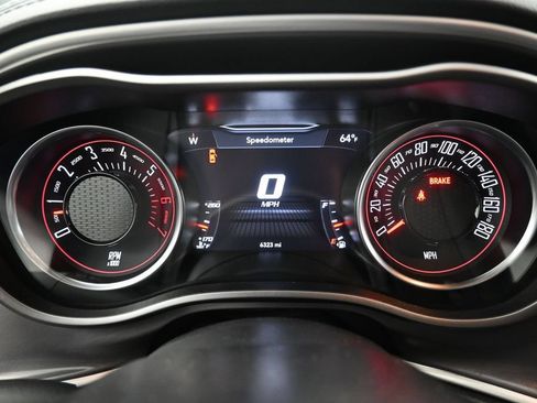 Used 2022 Dodge Challenger R/T Scat Pack RWD image 19