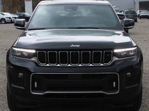 New 2025 Jeep Grand Cherokee L Overland image 2