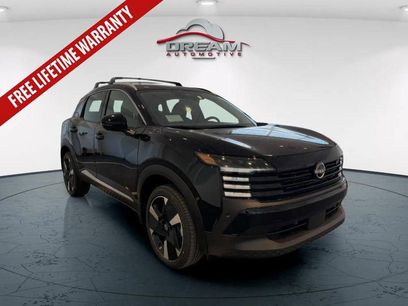 New 2025 Nissan Kicks SR w/ Illumination Package