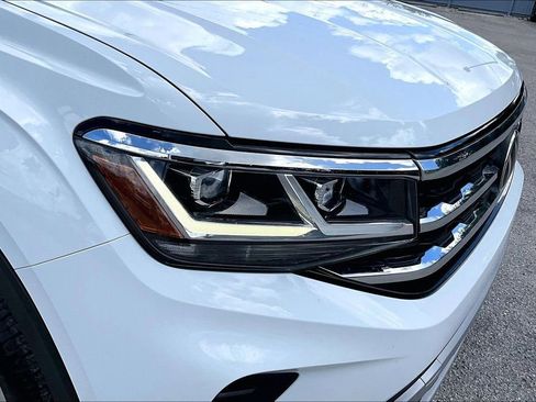 Certified 2021 Volkswagen Atlas SE FWD image 12