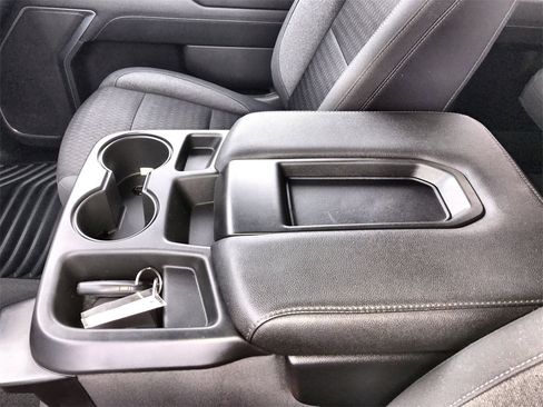 Used 2022 Chevrolet Silverado 1500 LT image 19