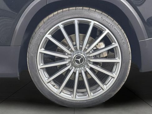 Used 2024 Mercedes-Benz GLB 35 AMG 4MATIC image 26