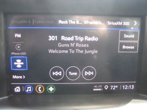 Used 2022 GMC Terrain SLE w/ Driver Convenience Package FWD image 21