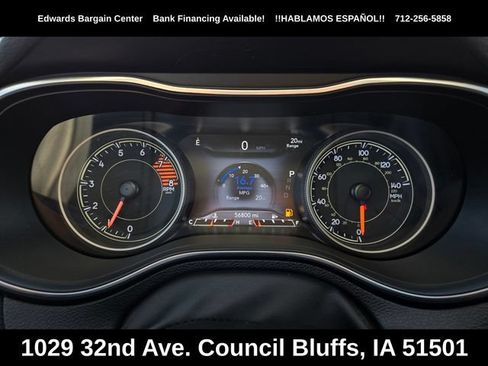 Used 2019 Jeep Cherokee Trailhawk w/ Cold Weather Group AWD/4WD image 19