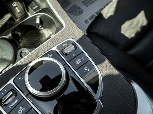 Used 2021 Mercedes-Benz C 43 AMG 4MATIC Sedan image 22