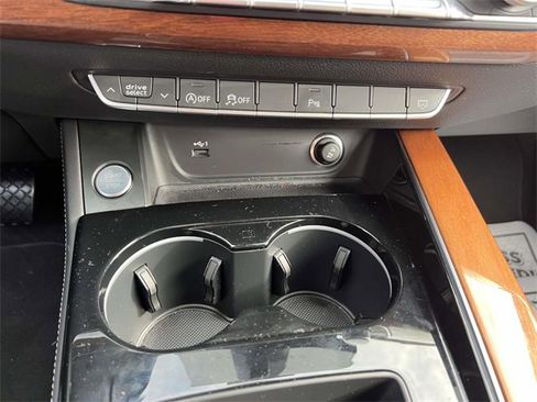 Used 2023 Audi A5 2.0T Premium Plus w/ Premium Plus image 25