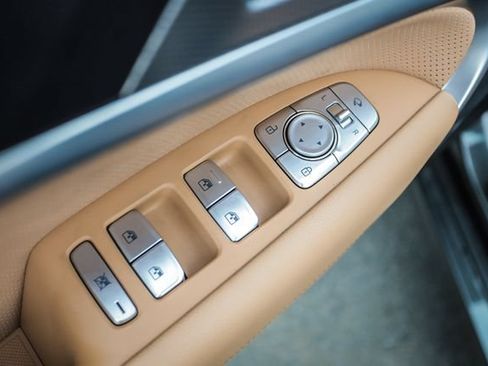 Used 2022 Genesis G70 3.3T AWD/4WD image 66