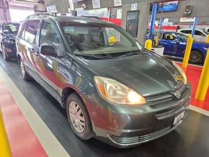 Used 2005 Toyota Sienna CE